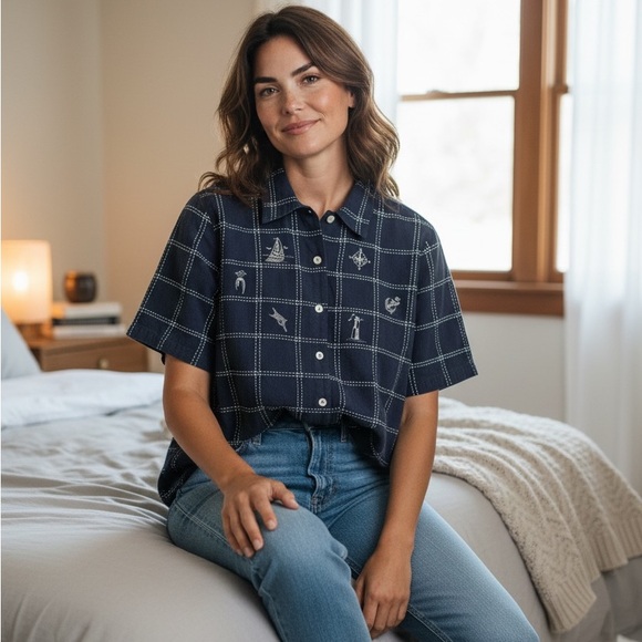 Lemon Grass Tops - Navy Checked Short-Sleeve Button-Down Shirt